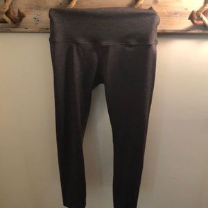 Virus Athletic Compression Cropped Pants